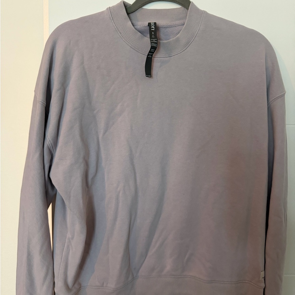 Vuori Crewneck Sweater Lavender Ice Size Small